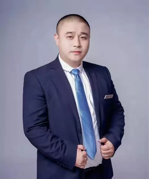 关怀顾问